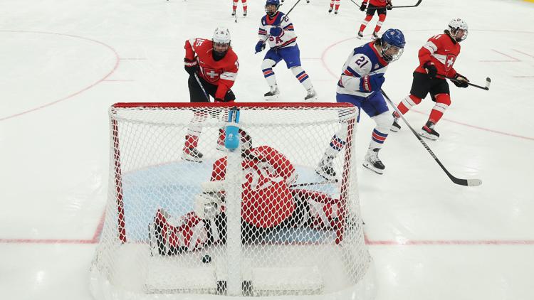 Hilary Knight ties US womens hockey record for most career Olympic points