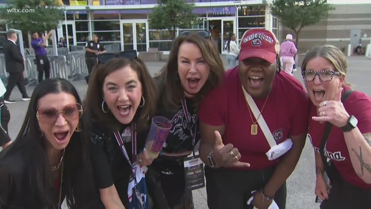 USC fams in Phoenix celebrate Gamecock win eye national championship