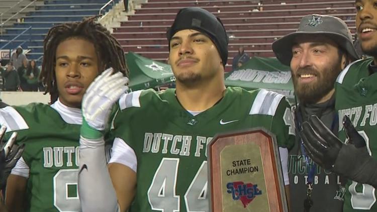 Dutch Fork defensive lineman commits to Clemson