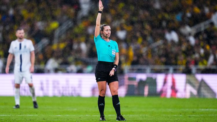 Who is Tori Penso More about the 1st American woman to referee a mens World Cup match