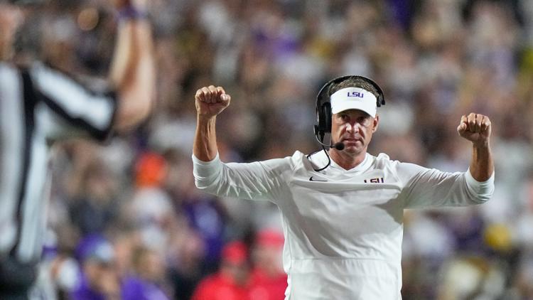 Lane Kiffins debut with No 11 LSU matches the hype in a 51 10 victory over outmatched Clemson