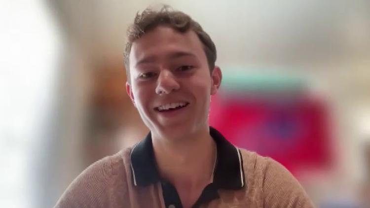 University of Texas student makes $12M field goal on ESPNs College Gameday pledges half to charity